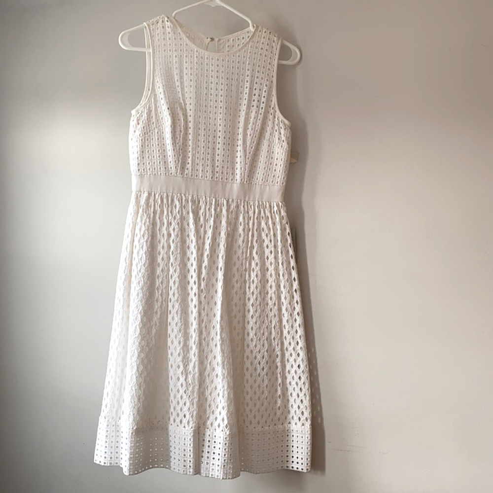 White lace Eliza J dress. Size 6.
